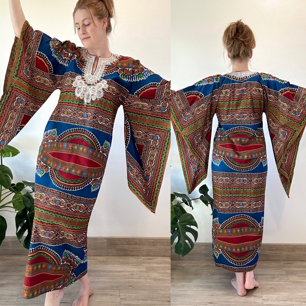 Vintage 70's Tribal Java Print Embroidered Maxi Kaftan Dress Angel Sleeves S-M